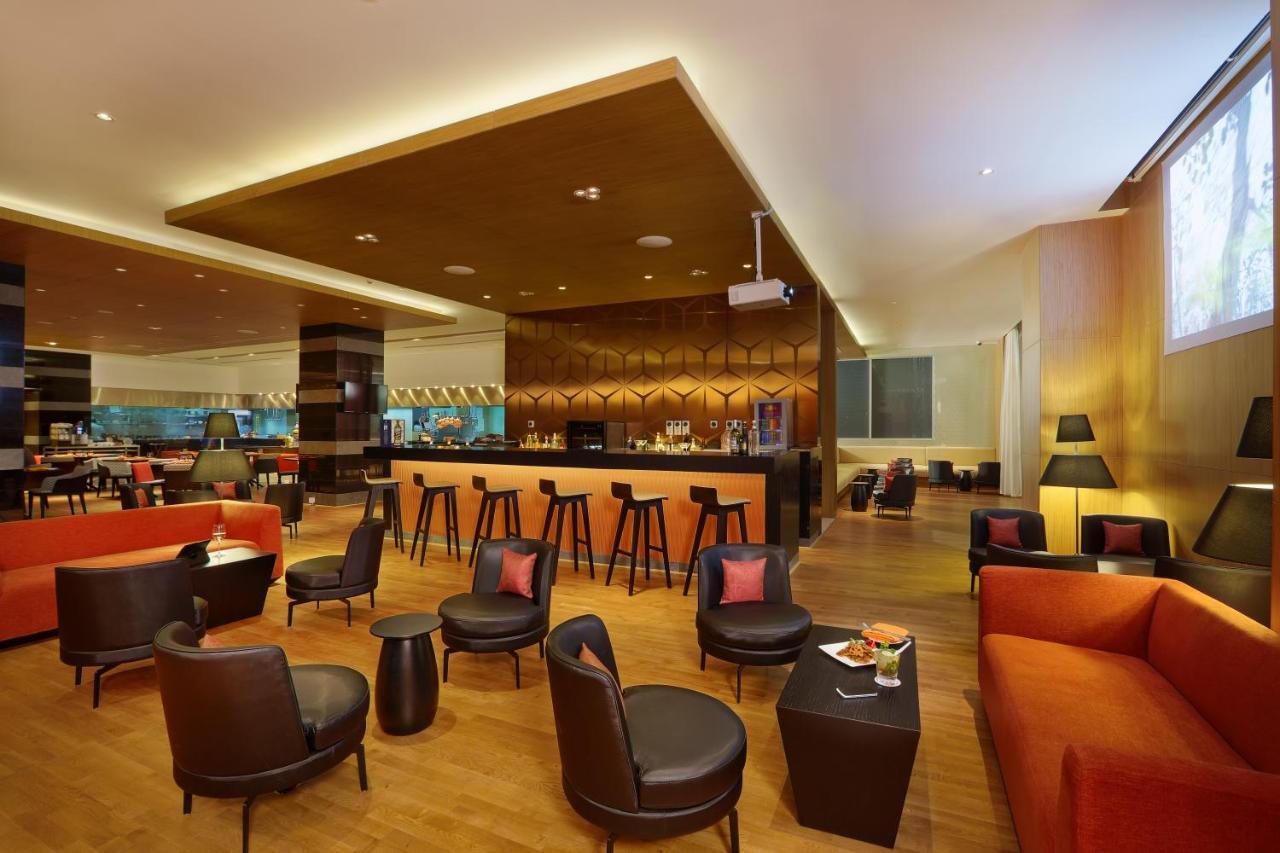 Novotel Chennai Sipcot المظهر الخارجي الصورة The lounge at KLIA
